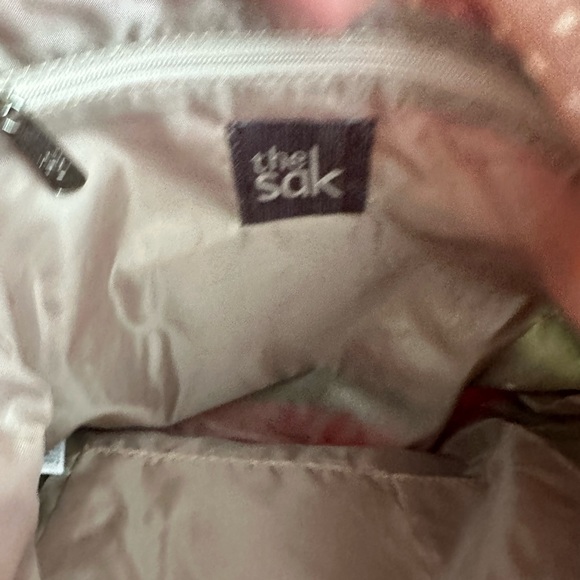 The Sak Rainbow Woven Crossbody Handbag Purse Bag NWT Beach Stripped Classic - Picture 5 of 5